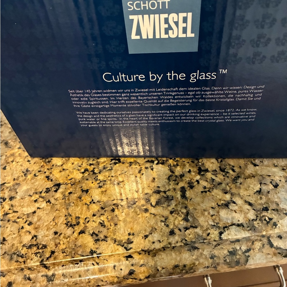 Schott Zwiesel Blue and White Glassware Box